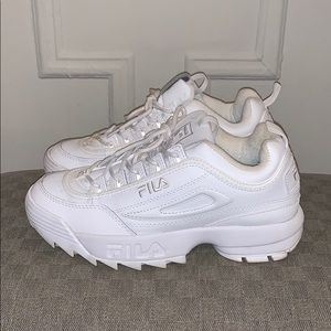 White Fila Sneakers (Disrupter II)
